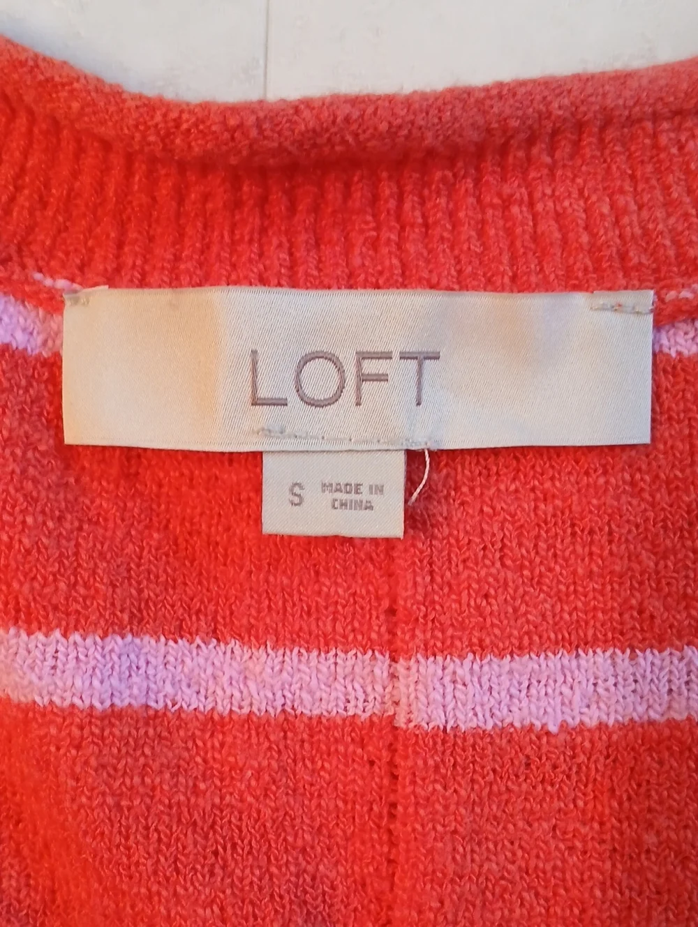 LOFT Coral & Light Pink Striped V-Neck Button Light Sweater Knit Pullover Small
